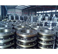 對(duì)焊法蘭運(yùn)輸時(shí)使用什么保護(hù)呢？山西定襄鴻鎧鍛造為您解答